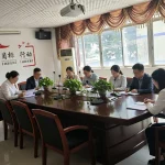 MinYi Audio team meeting in the office